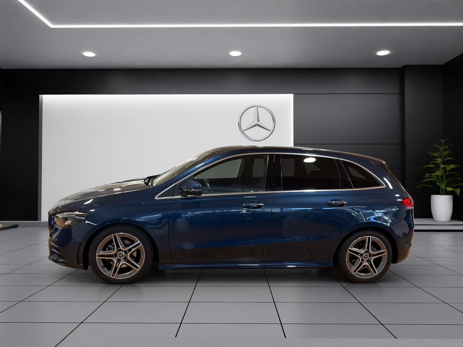 MERCEDES-BENZ B 200 4M AMG Line, Petrol, Second hand / Used, Automatic - 3