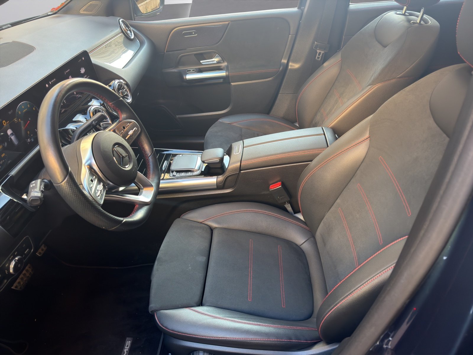 MERCEDES-BENZ B 200 4M AMG Line, Petrol, Second hand / Used, Automatic - 7