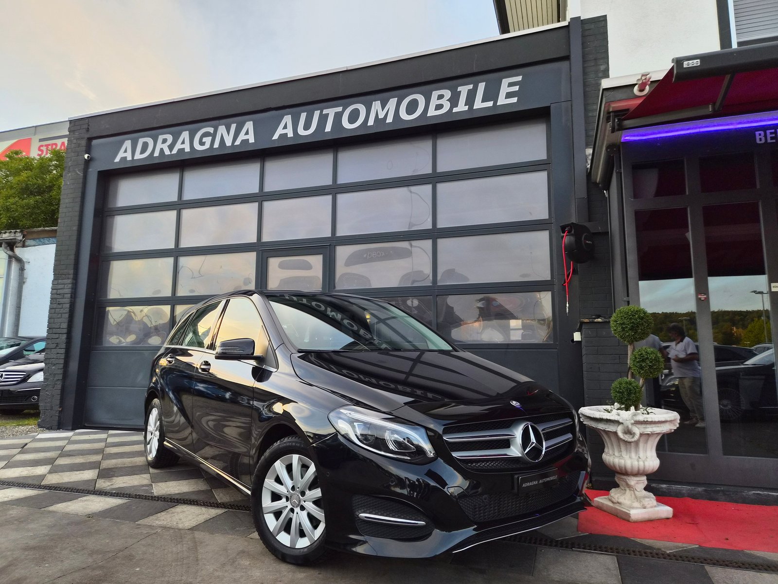 MERCEDES-BENZ B 200 Style 7G-DCT