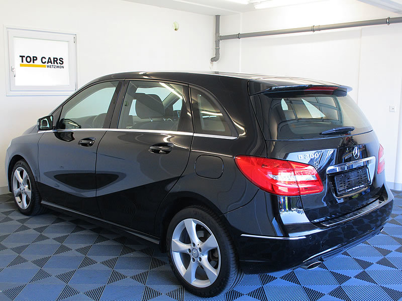 MERCEDES-BENZ B 200 7G-DCT, Petrol, Second hand / Used, Automatic - 2