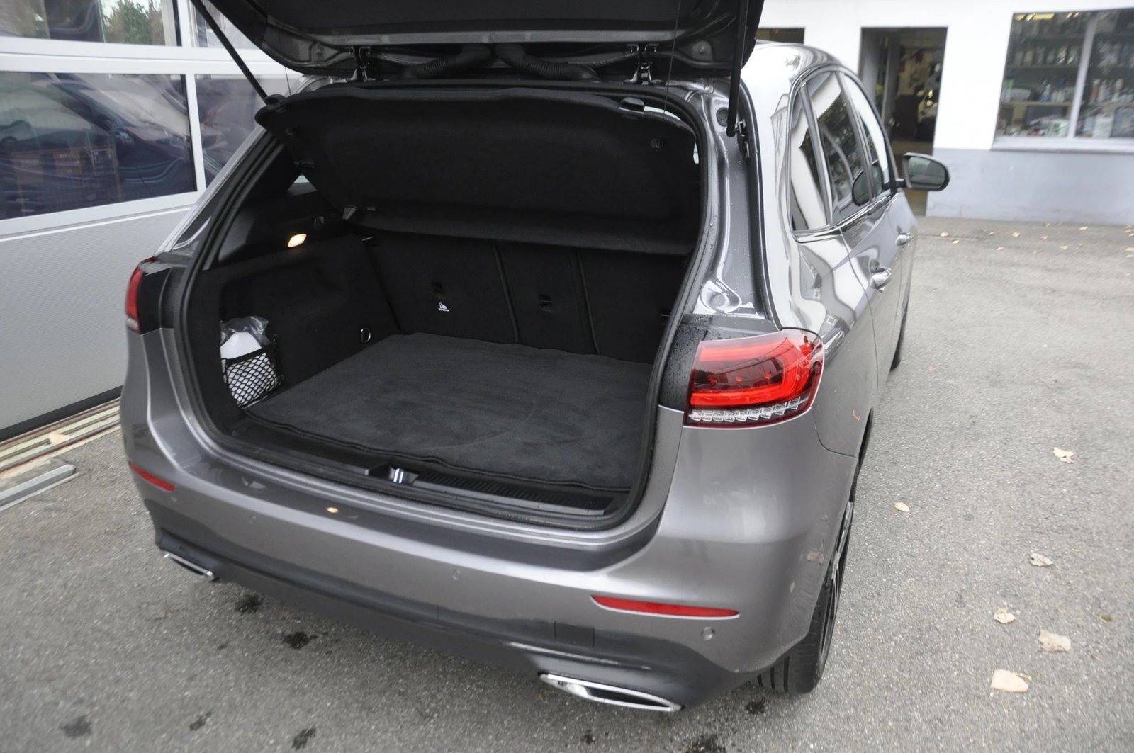 MERCEDES-BENZ B 200 d Night Star 8G-DCT, Diesel, Occasion / Gebraucht, Automatik - 5