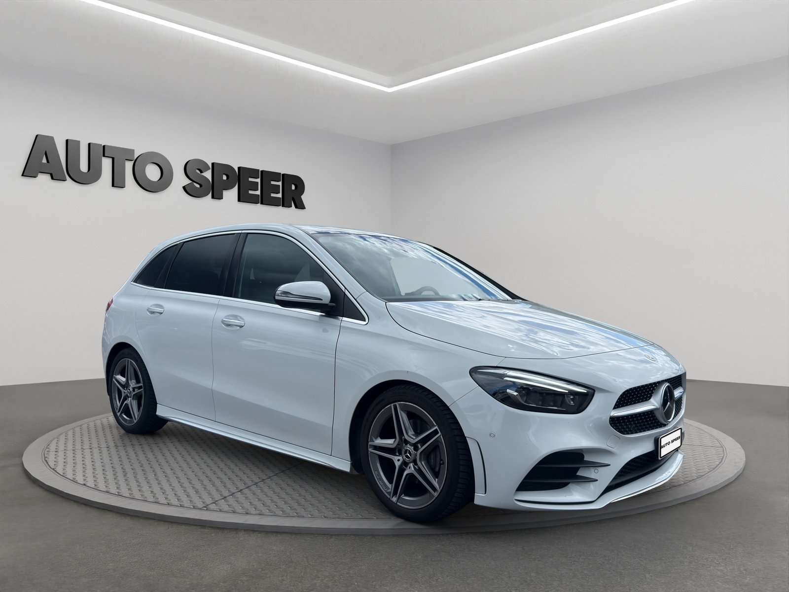 MERCEDES-BENZ B 200 4Matic AMG Line, Essence, Occasion / Utilisé, Automatique - 4
