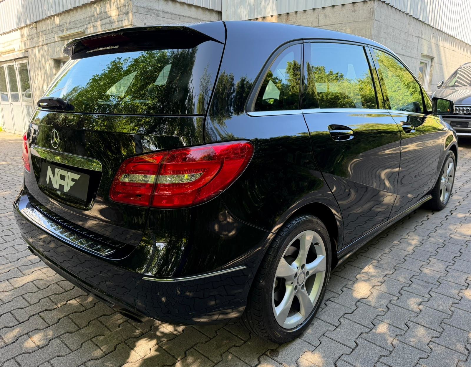 MERCEDES-BENZ B 200 7G-DCT, Benzina, Occasioni / Usate, Automatico - 5