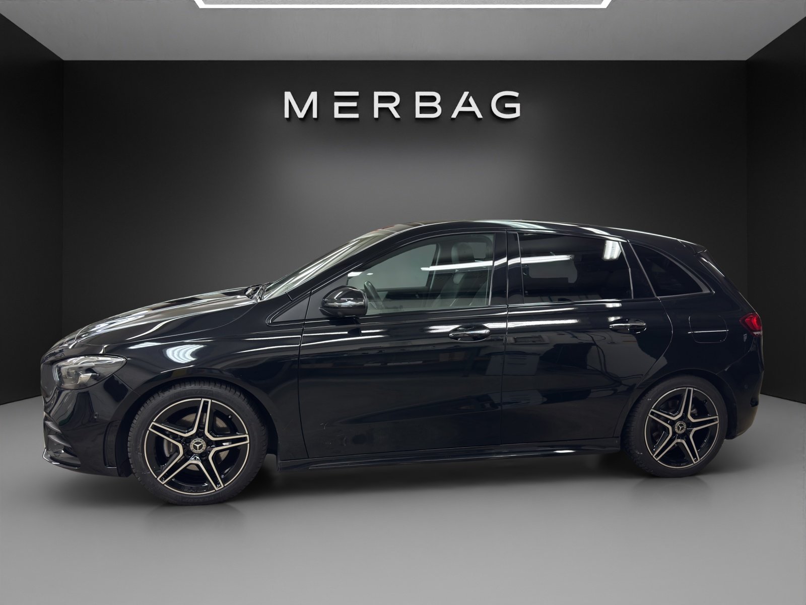 MERCEDES-BENZ B 200 AMG Line, Benzin, Occasion / Gebraucht, Automatik - 2
