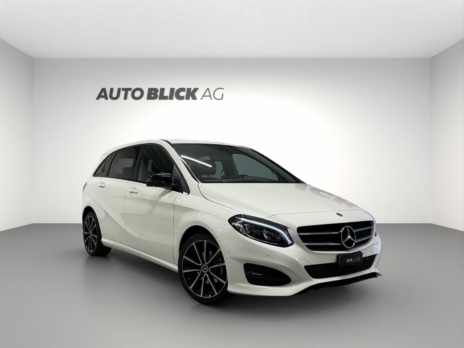 MERCEDES-BENZ B 200 Night Star 7G-DCT, Benzin, Occasion / Gebraucht, Automatik - 2