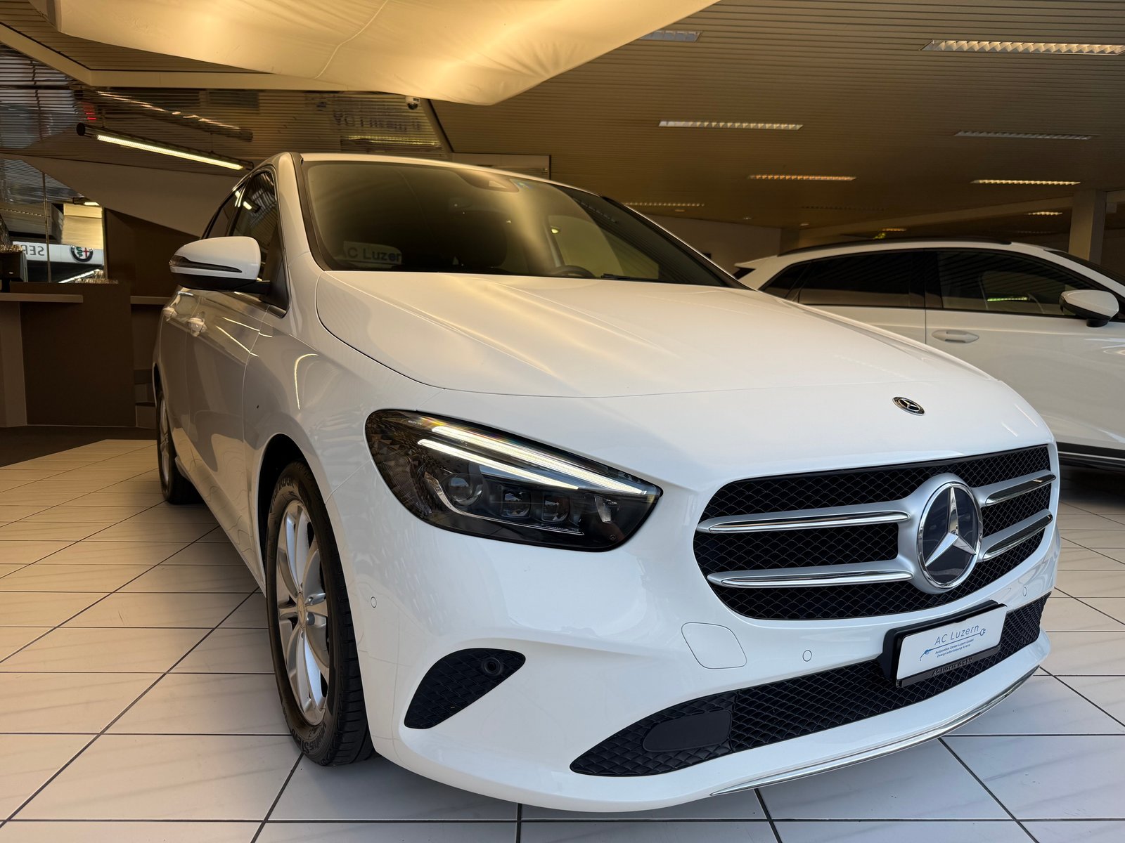 MERCEDES-BENZ B 200 Progressive 7G-DCT, Essence, Occasion / Utilisé, Automatique - 4
