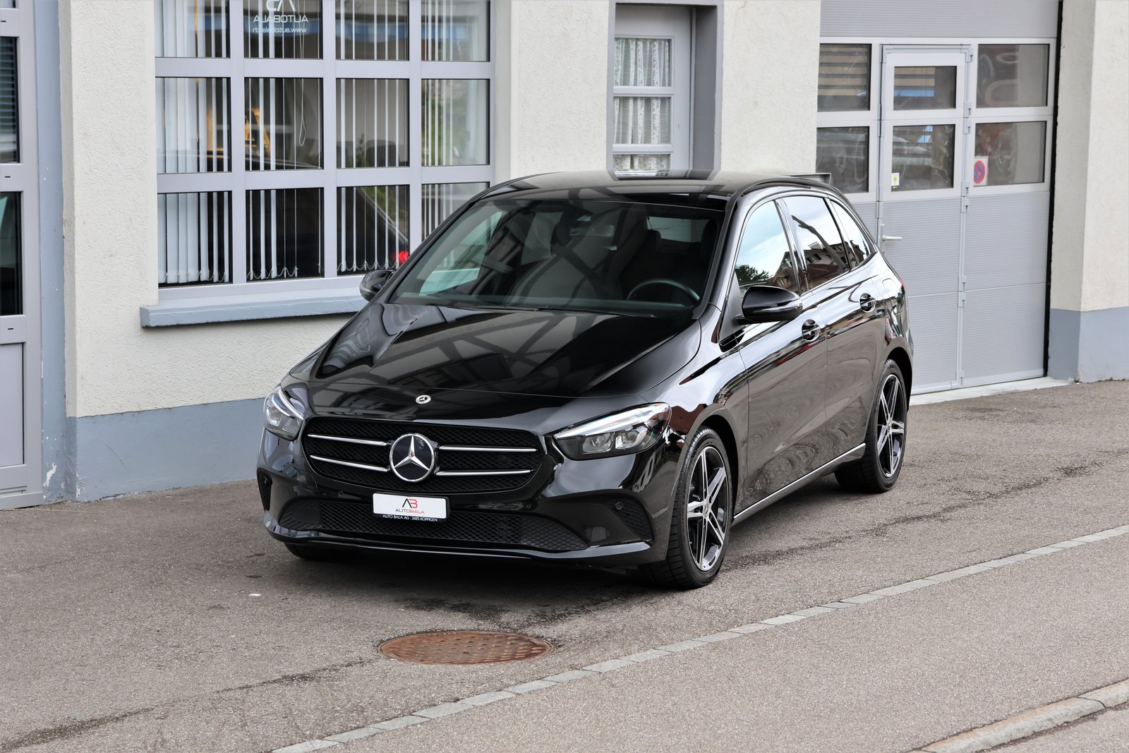 MERCEDES-BENZ B 200 d Night Star 8G-DCT