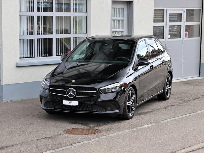 MERCEDES-BENZ B 200 d Night Star 8G-DCT, Diesel, Second hand / Used, Automatic