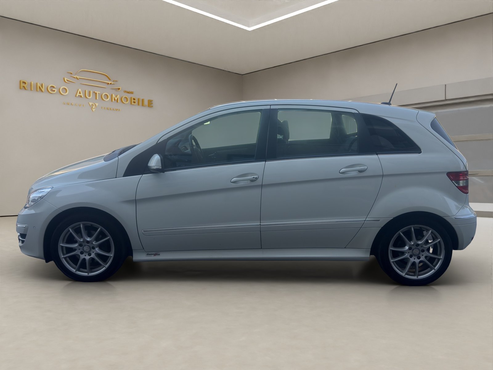 MERCEDES-BENZ B 200 T Autotronic, Benzina, Occasioni / Usate, Automatico - 4