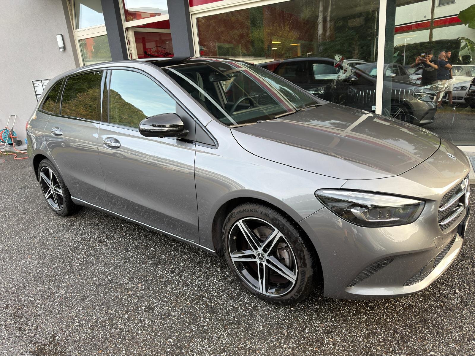 MERCEDES-BENZ B 200 d Night Star 8G-DCT