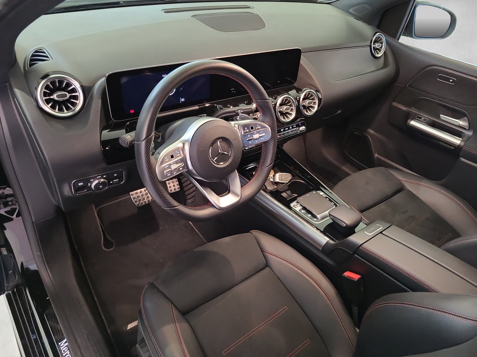 MERCEDES-BENZ B 220 4Matic AMG Line, Benzin, Occasion / Gebraucht, Automatik - 7