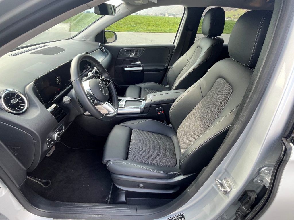 MERCEDES-BENZ B 220 4matic, Mild-Hybrid Benzin/Elektro, Occasion / Gebraucht, Automatik - 4