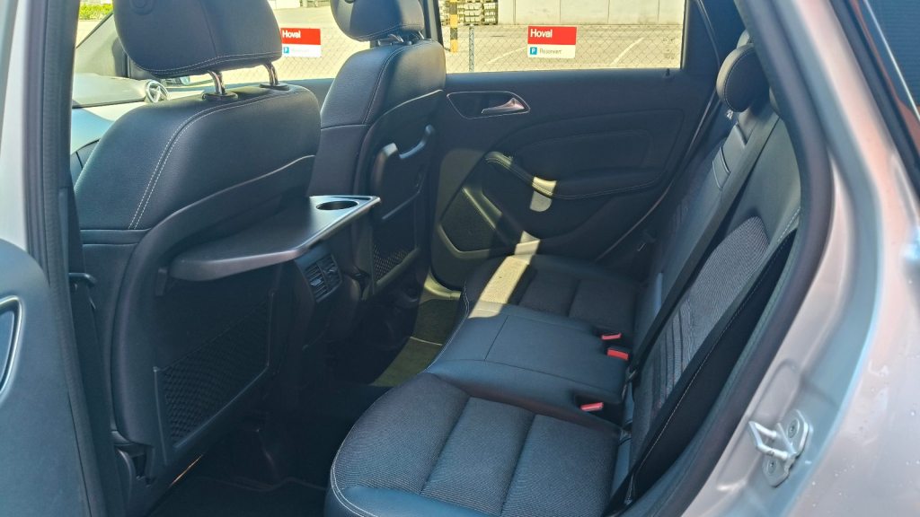 MERCEDES-BENZ B 220 Style 4m, Essence, Occasion / Utilisé, Automatique - 7