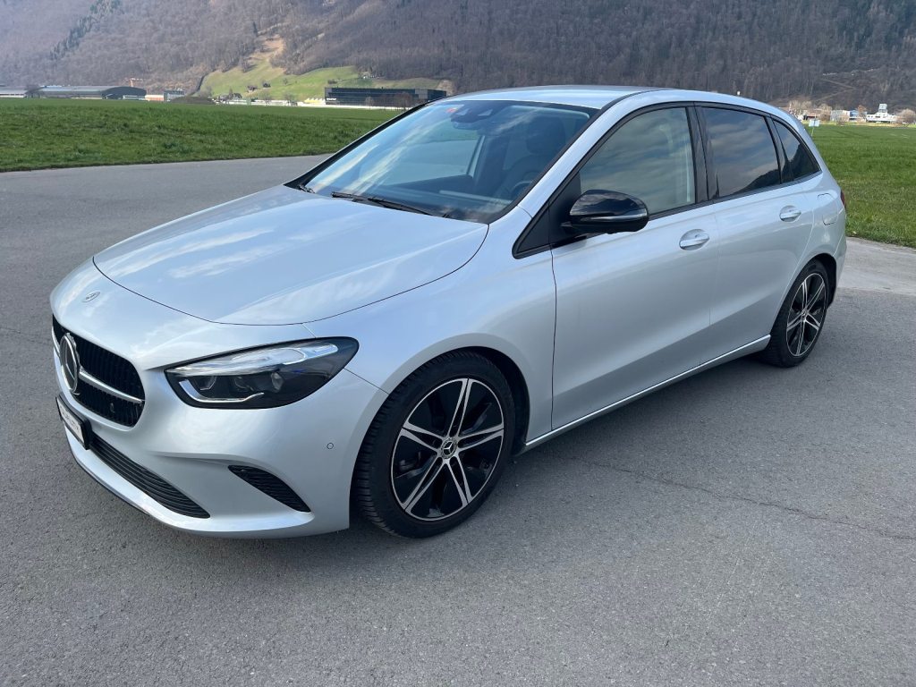 MERCEDES-BENZ B 220 4matic, Mild-Hybrid Benzin/Elektro, Occasion / Gebraucht, Automatik