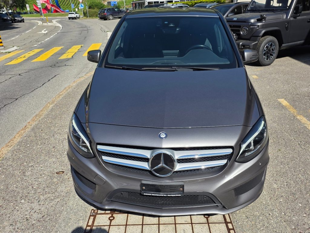 MERCEDES-BENZ B 220 AMG Line 4m, Essence, Occasion / Utilisé, Automatique - 5