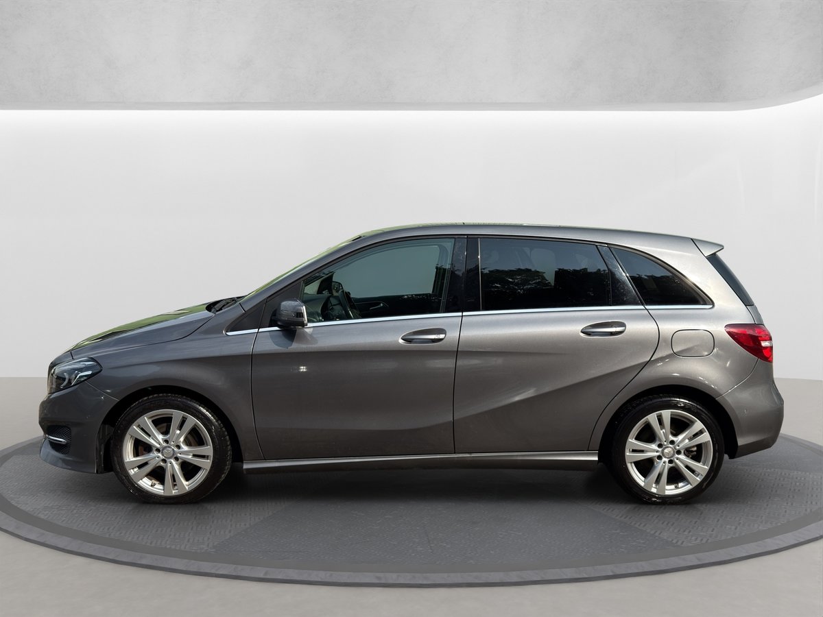 MERCEDES-BENZ B 220 CDI Swiss Star Edition Style 4Matic 7G-DCT