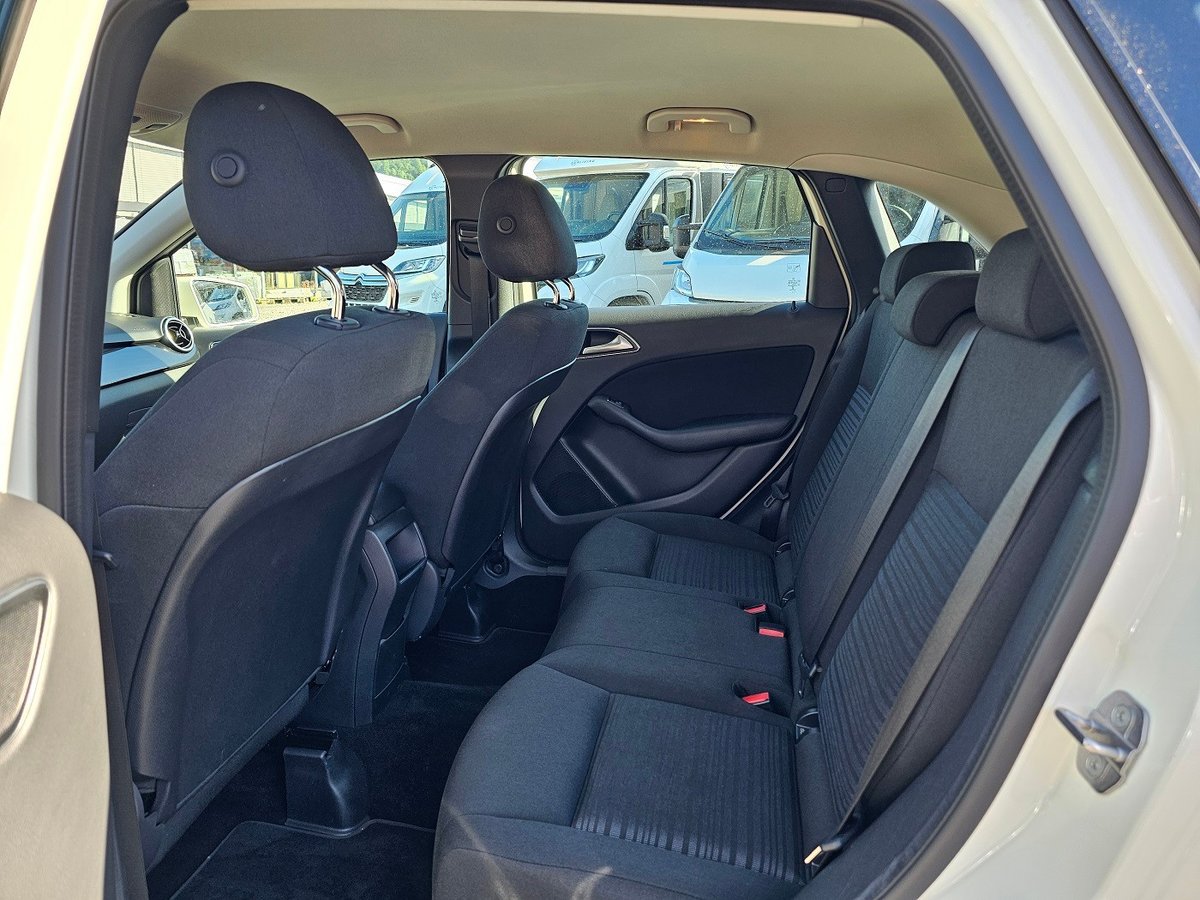 MERCEDES-BENZ B 220 4Matic 7G-DCT, Essence, Occasion / Utilisé, Automatique - 7