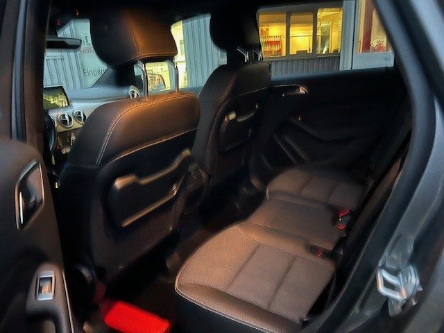MERCEDES-BENZ B-Klasse W246 B 220 Urban 4m, Benzin, Occasion / Gebraucht, Automat - 7