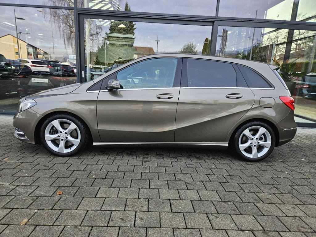 MERCEDES-BENZ B 220 4Matic, Essence, Occasion / Utilisé, Automatique - 2