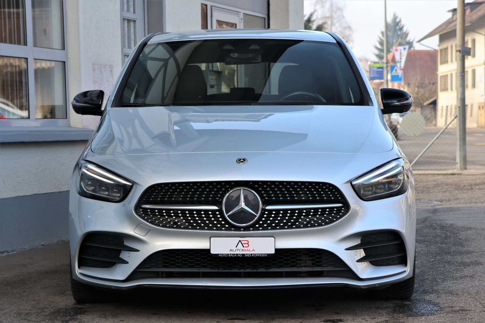 MERCEDES-BENZ B 220 d AMG Line 8G-DCT, Diesel, Occasion / Utilisé, Automatique - 2