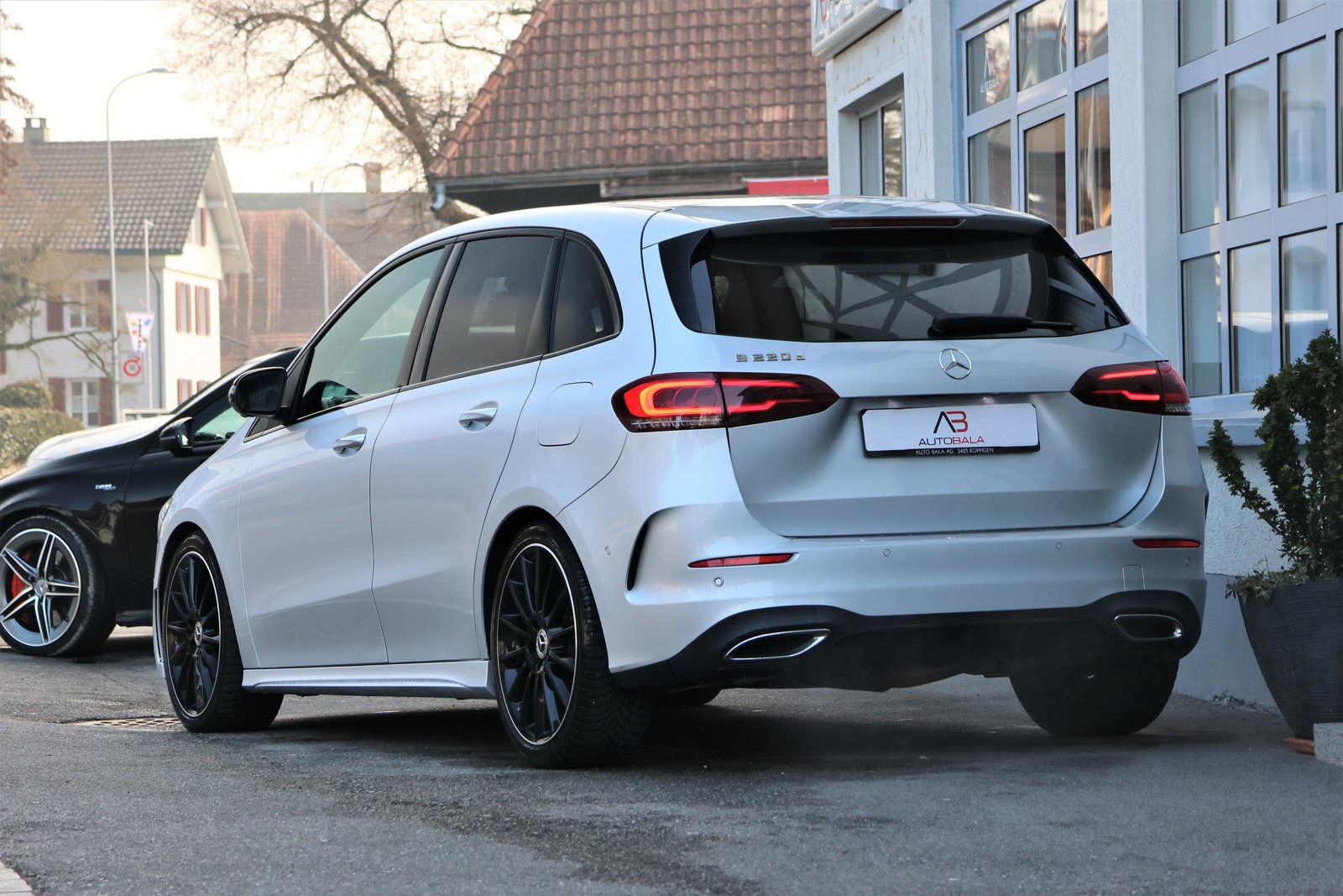 MERCEDES-BENZ B 220 d AMG Line 8G-DCT, Diesel, Occasion / Utilisé, Automatique - 3