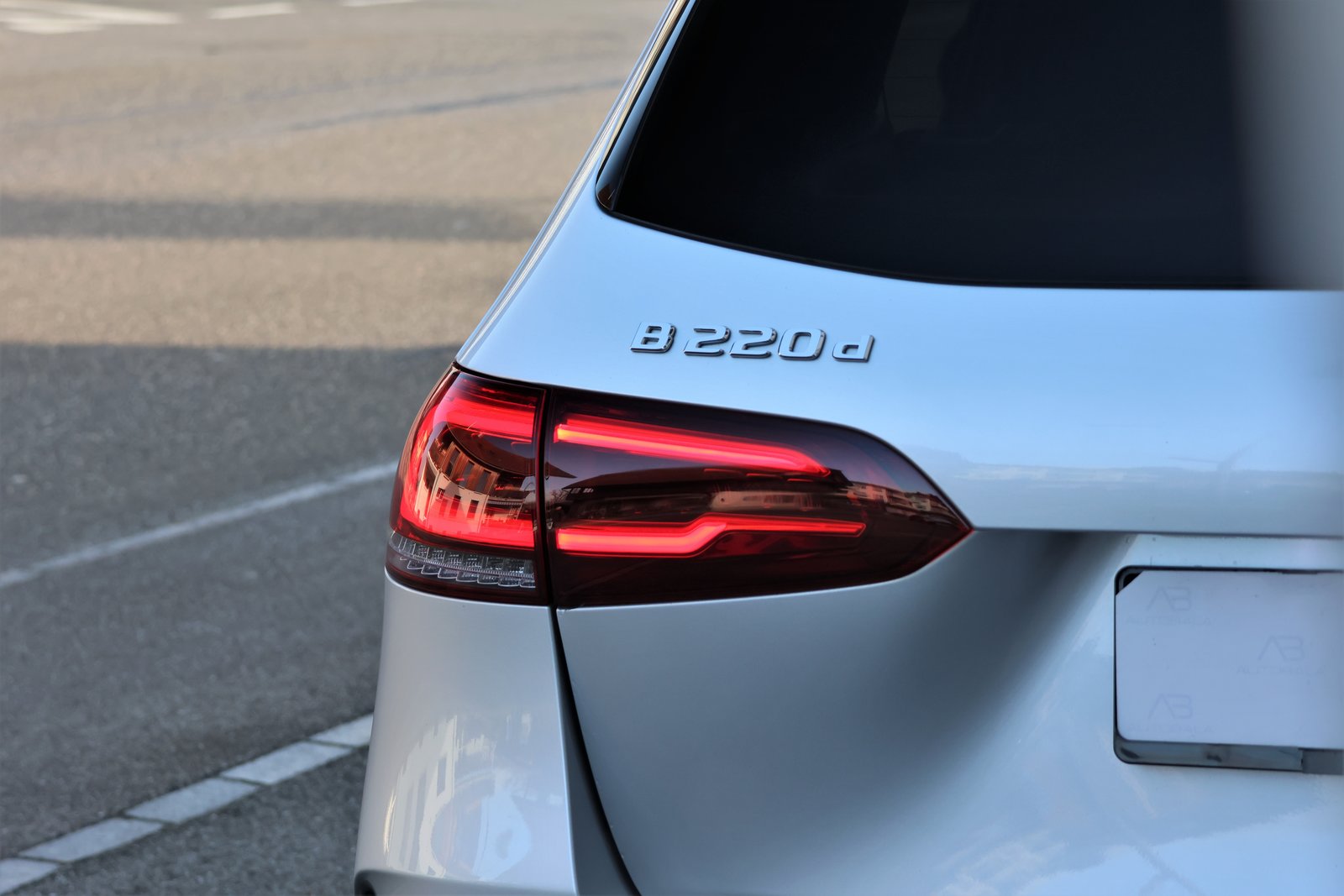 MERCEDES-BENZ B 220 d AMG Line 8G-DCT, Diesel, Occasion / Utilisé, Automatique - 5