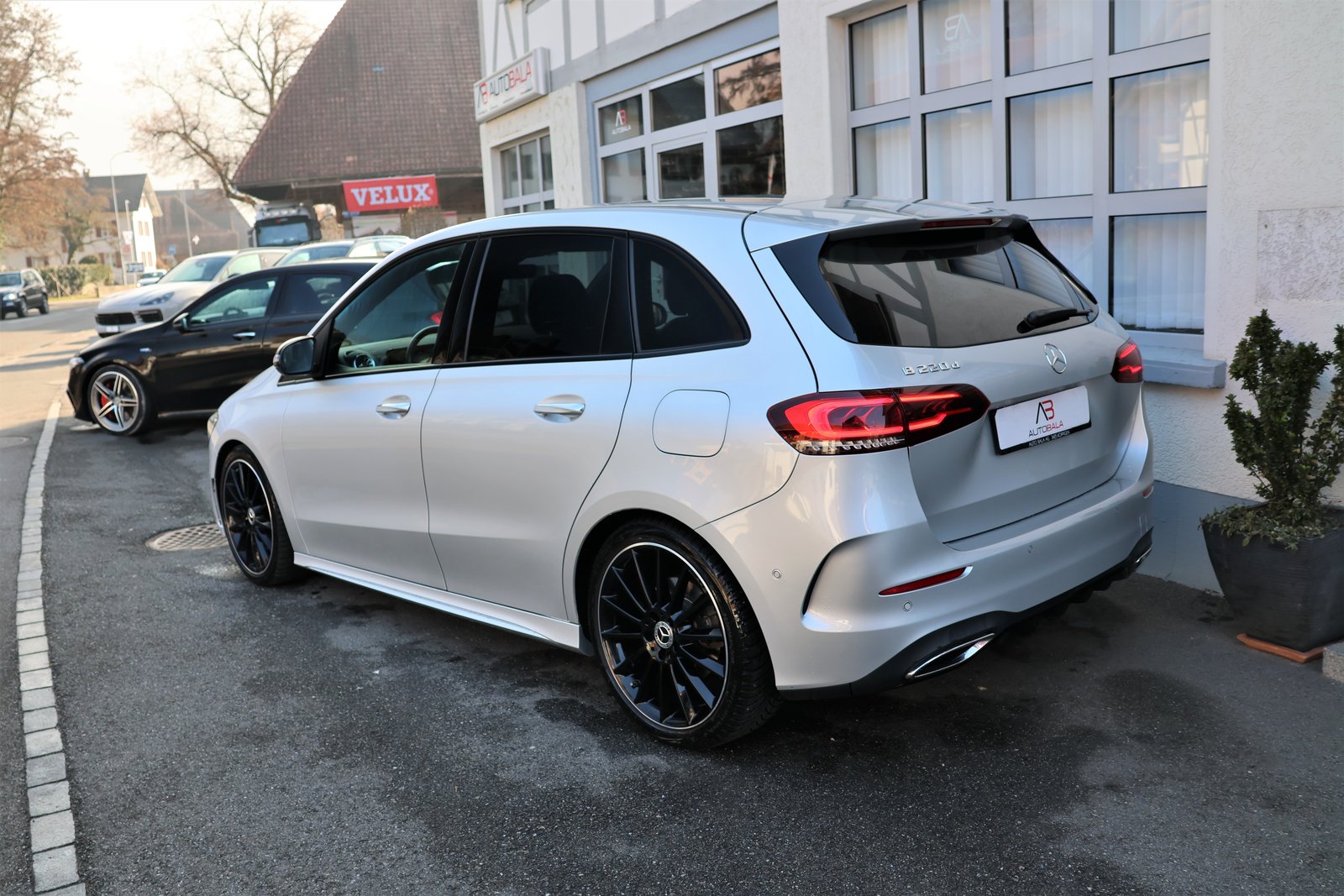 MERCEDES-BENZ B 220 d AMG Line 8G-DCT, Diesel, Occasion / Utilisé, Automatique - 6