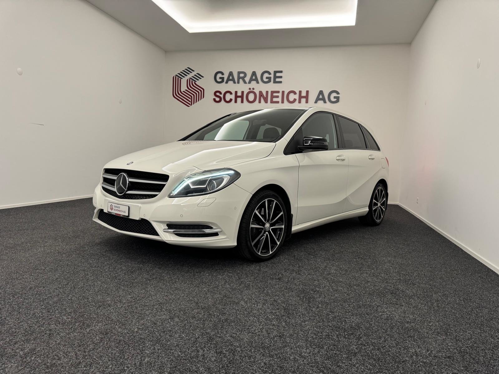 MERCEDES-BENZ B 220 4Matic 7G-DCT