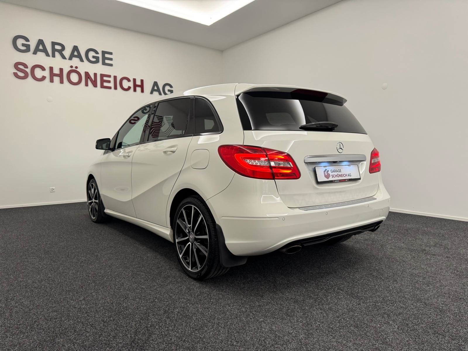 MERCEDES-BENZ B 220 4Matic 7G-DCT, Benzin, Occasion / Gebraucht, Automatik - 7