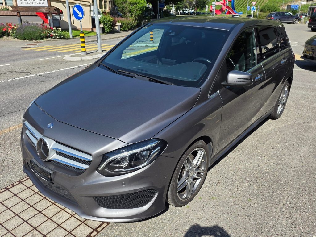 MERCEDES-BENZ B 220 AMG Line 4m