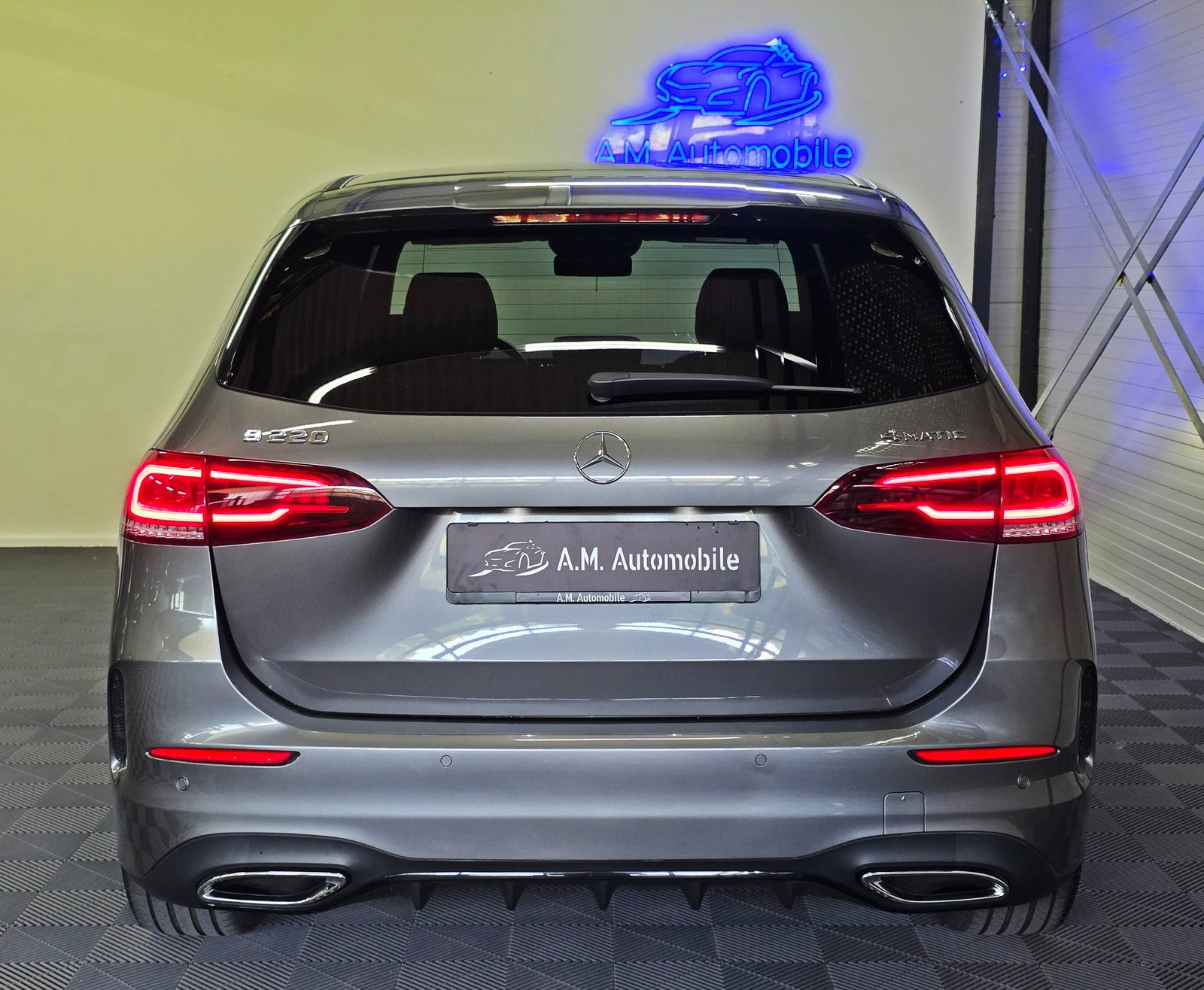 MERCEDES-BENZ B 220 4Matic AMG Line 7G-DCT, Essence, Occasion / Utilisé, Automatique - 7