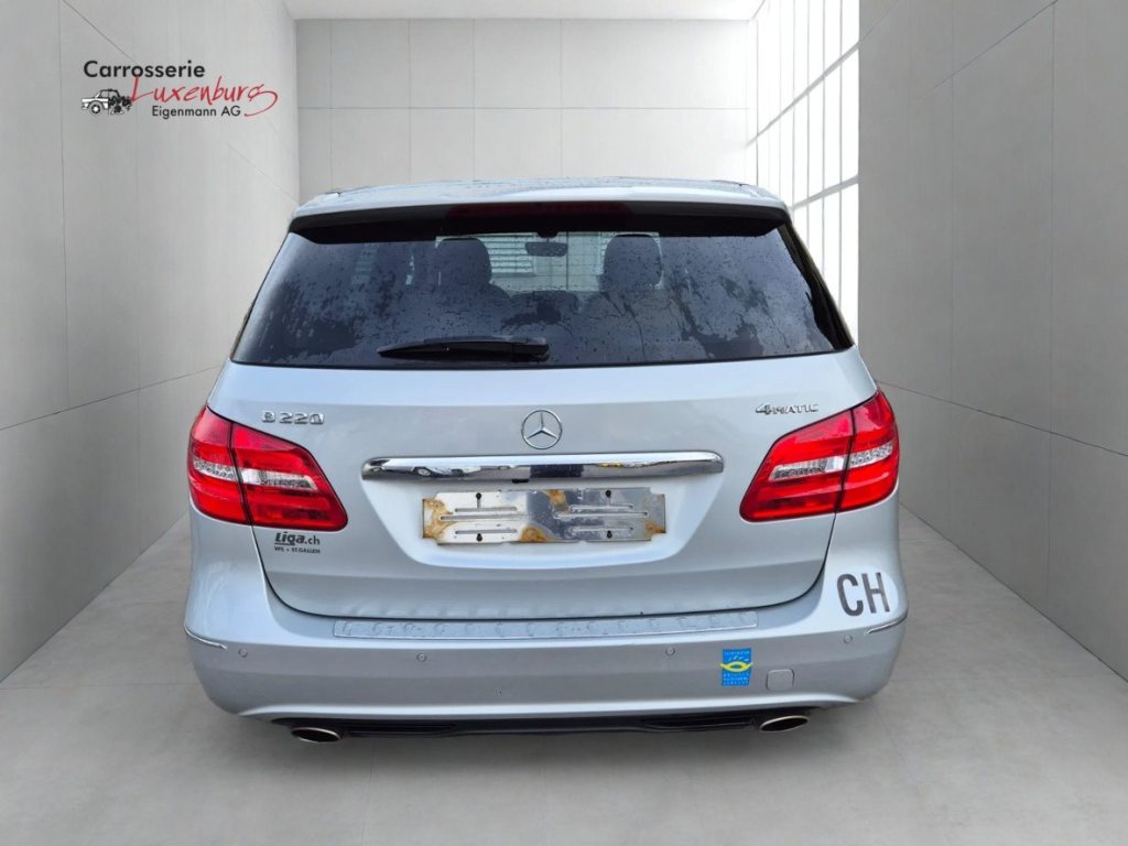 MERCEDES-BENZ T-CLASS B 220 4m, Petrol, Second hand / Used, Automatic - 4