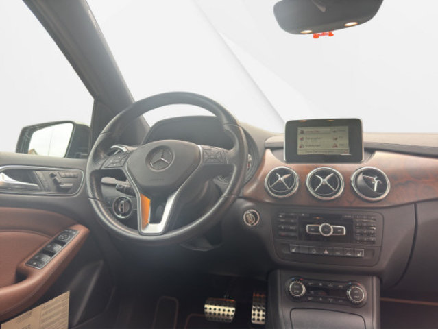 MERCEDES-BENZ B 250, Petrol, Second hand / Used, Automatic - 4