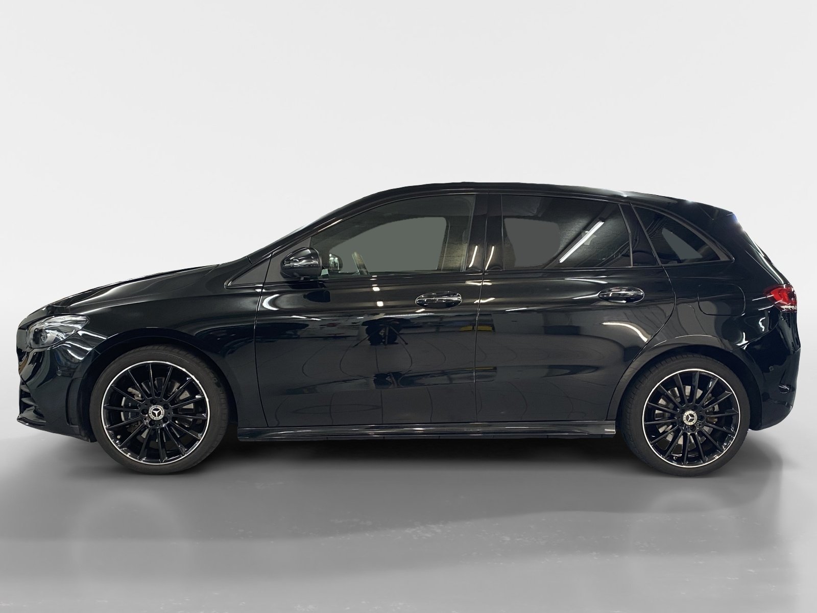 MERCEDES-BENZ B 250 e AMG Line, Plug-in-Hybrid Petrol/Electric, Second hand / Used, Automatic - 4