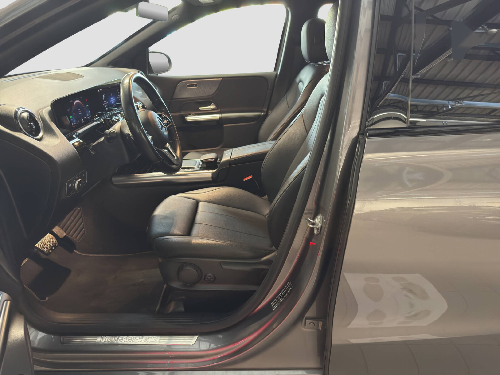 MERCEDES-BENZ B 250 e Progressive, Plug-in-Hybrid Petrol/Electric, Second hand / Used, Automatic - 7