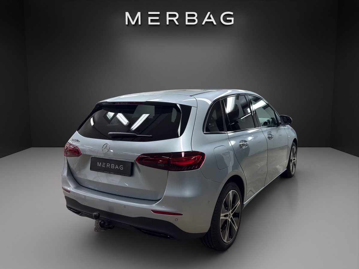 MERCEDES-BENZ B 250 e 8G-DCT "EQ Star", Plug-in-Hybrid Benzina/Elettrica, Auto nuove, Automatico - 5