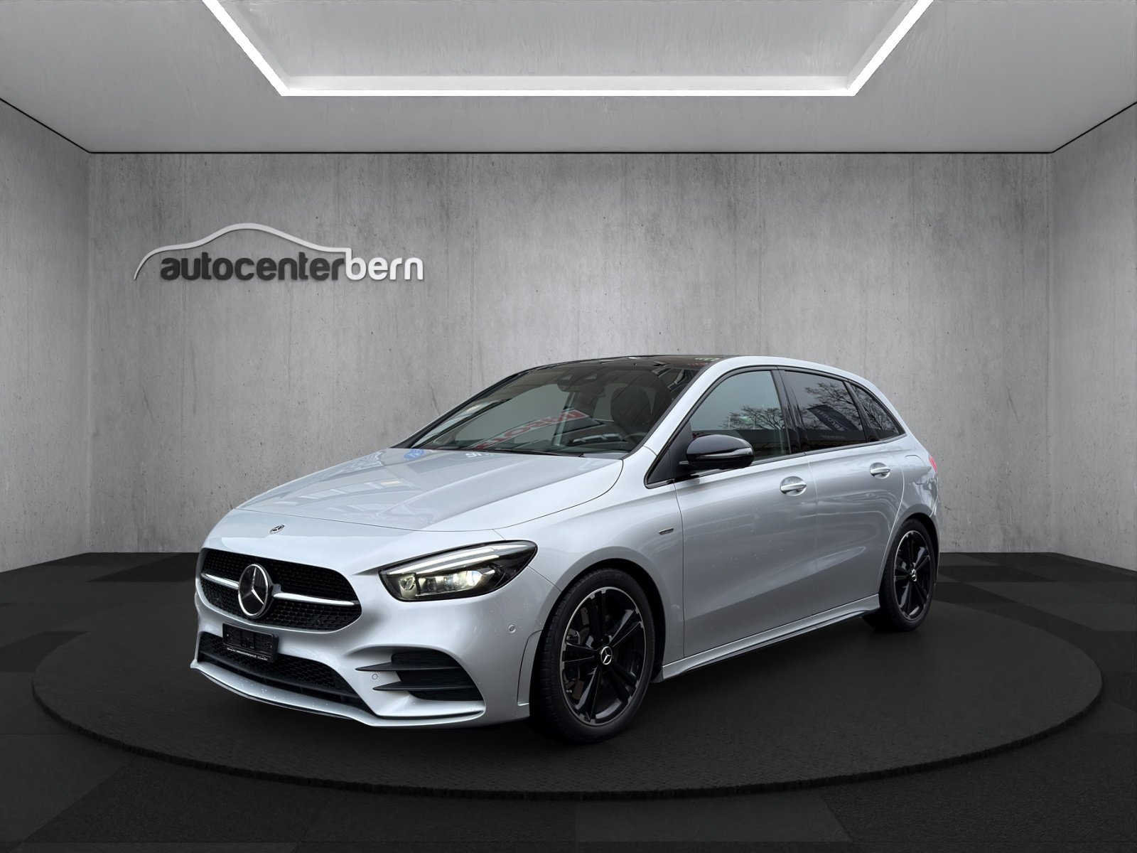 MERCEDES-BENZ B 250 4Matic AMG Line, Essence, Occasion / Utilisé, Automatique - 3