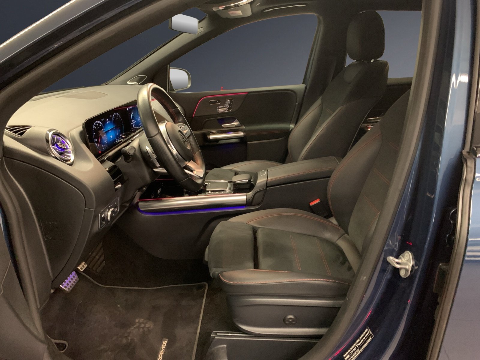 MERCEDES-BENZ B 250 e AMG Line, Plug-in-Hybrid Petrol/Electric, Second hand / Used, Automatic - 6