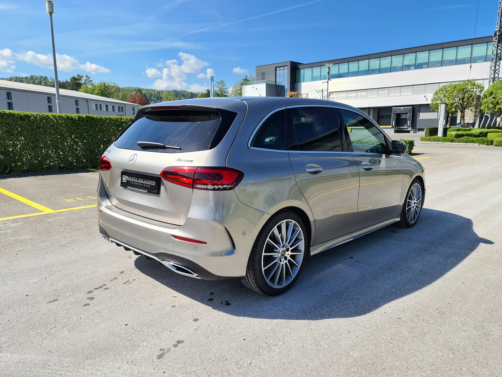 MERCEDES-BENZ B 250 4Matic AMG Line, Benzin, Occasion / Gebraucht, Automatik - 4