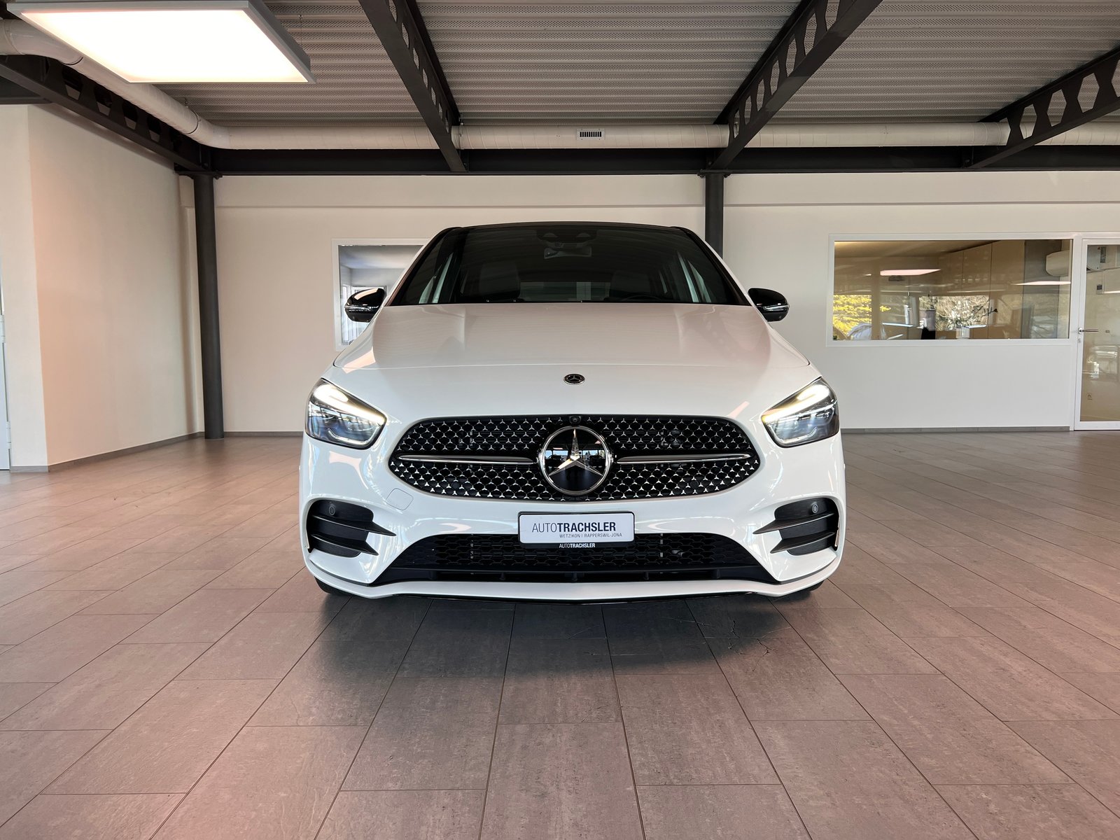 MERCEDES-BENZ B 250 e AMG Line 8G-DCT, Plug-in-Hybrid Benzin/Elektro, Occasion / Gebraucht, Automatik - 2