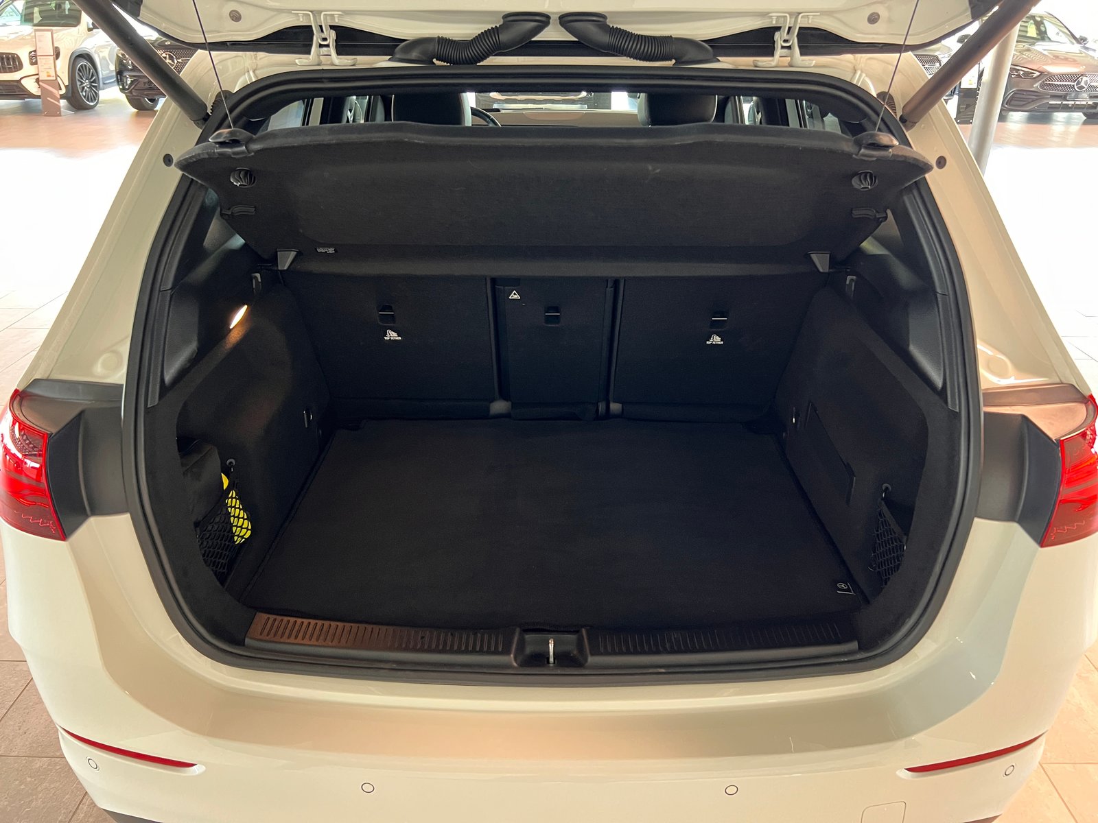 MERCEDES-BENZ B 250 e AMG Line 8G-DCT, Plug-in-Hybrid Benzin/Elektro, Occasion / Gebraucht, Automatik - 7