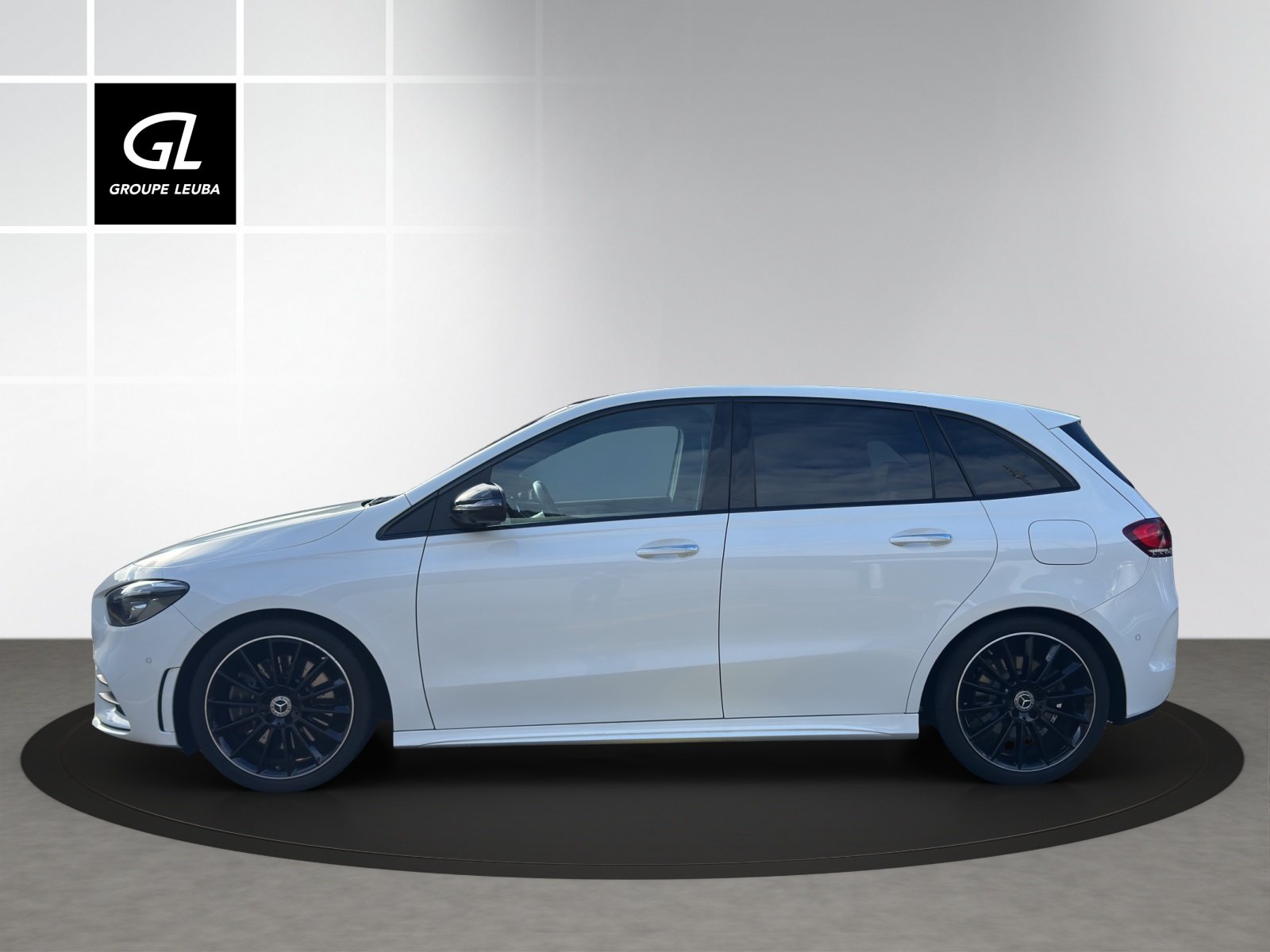 MERCEDES-BENZ B 250 4Matic AMG Line, Benzin, Occasion / Gebraucht, Automatik - 3