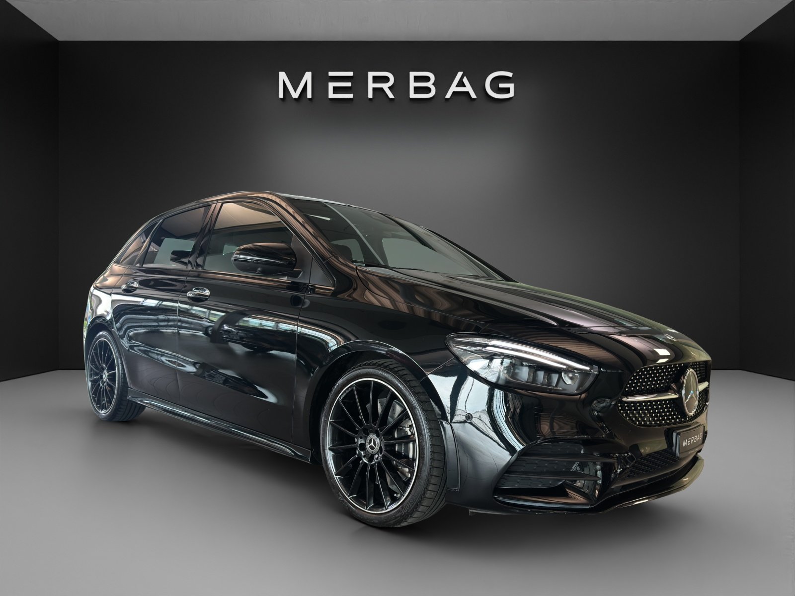 MERCEDES-BENZ B 250 4Matic AMG Line