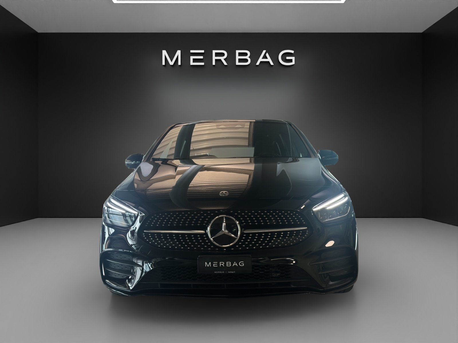 MERCEDES-BENZ B 250 4Matic AMG Line, Benzin, Occasion / Gebraucht, Automatik - 2
