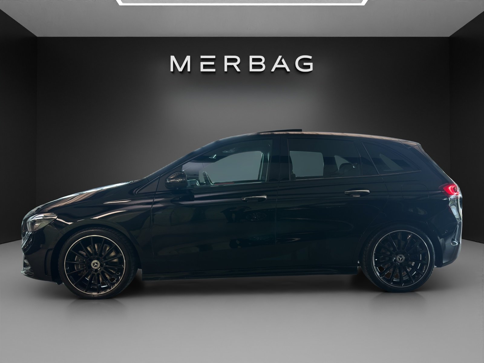 MERCEDES-BENZ B 250 4Matic AMG Line, Benzin, Occasion / Gebraucht, Automatik - 3