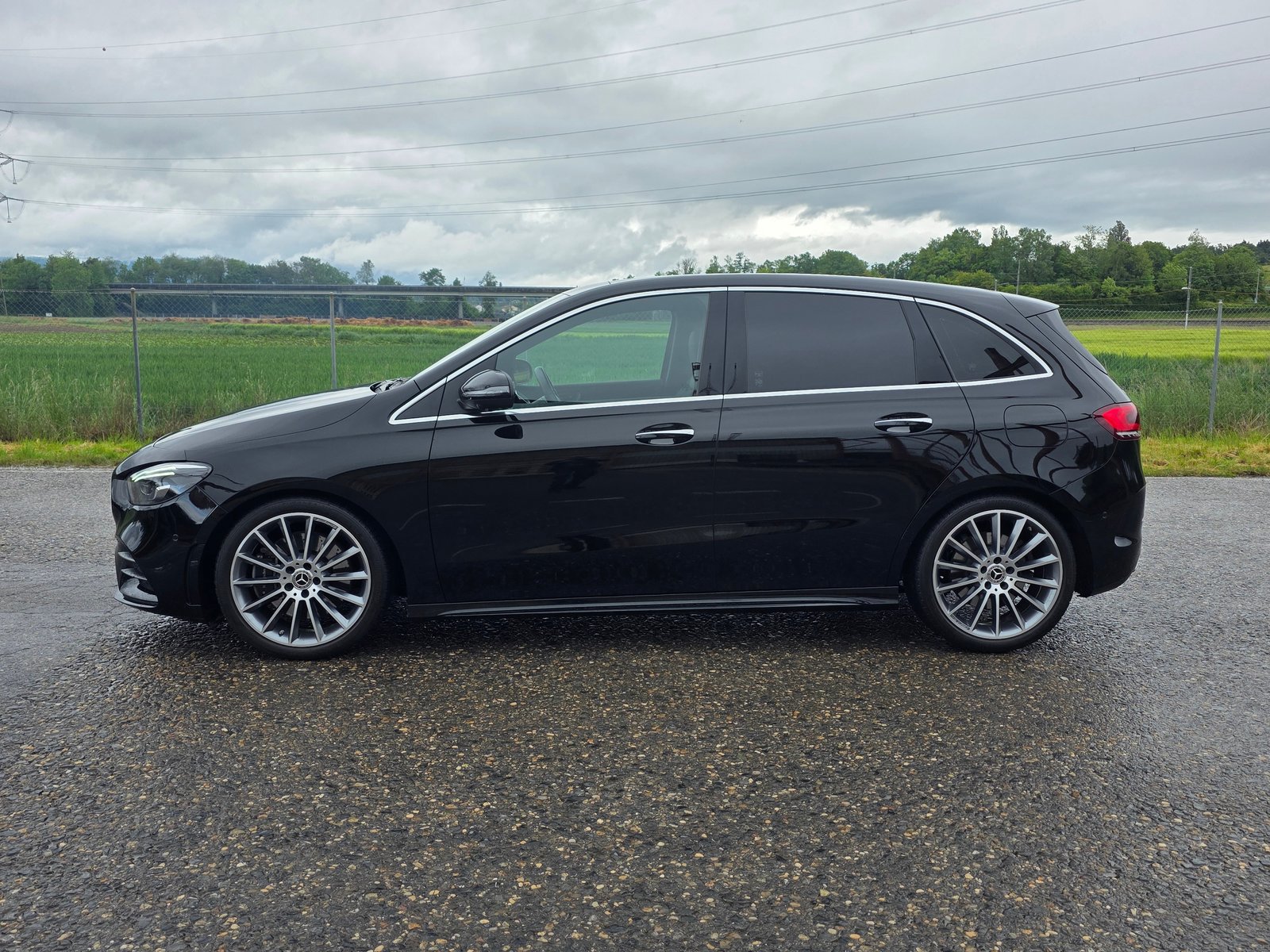 MERCEDES-BENZ B 250 4Matic AMG Line / Neu ab Mfk., Essence, Occasion / Utilisé, Automatique - 3
