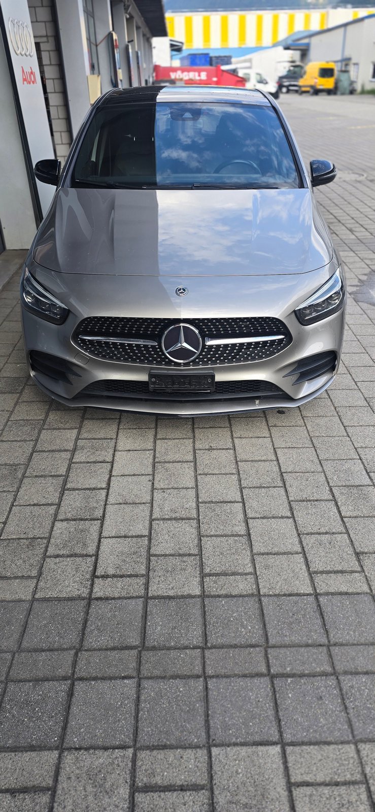 MERCEDES-BENZ B 250 4Matic AMG Line, Benzin, Occasion / Gebraucht, Automatik - 5