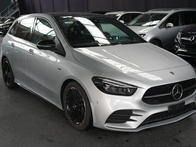 MERCEDES-BENZ B 250 AMG Line, Petrol, Second hand / Used, Automatic