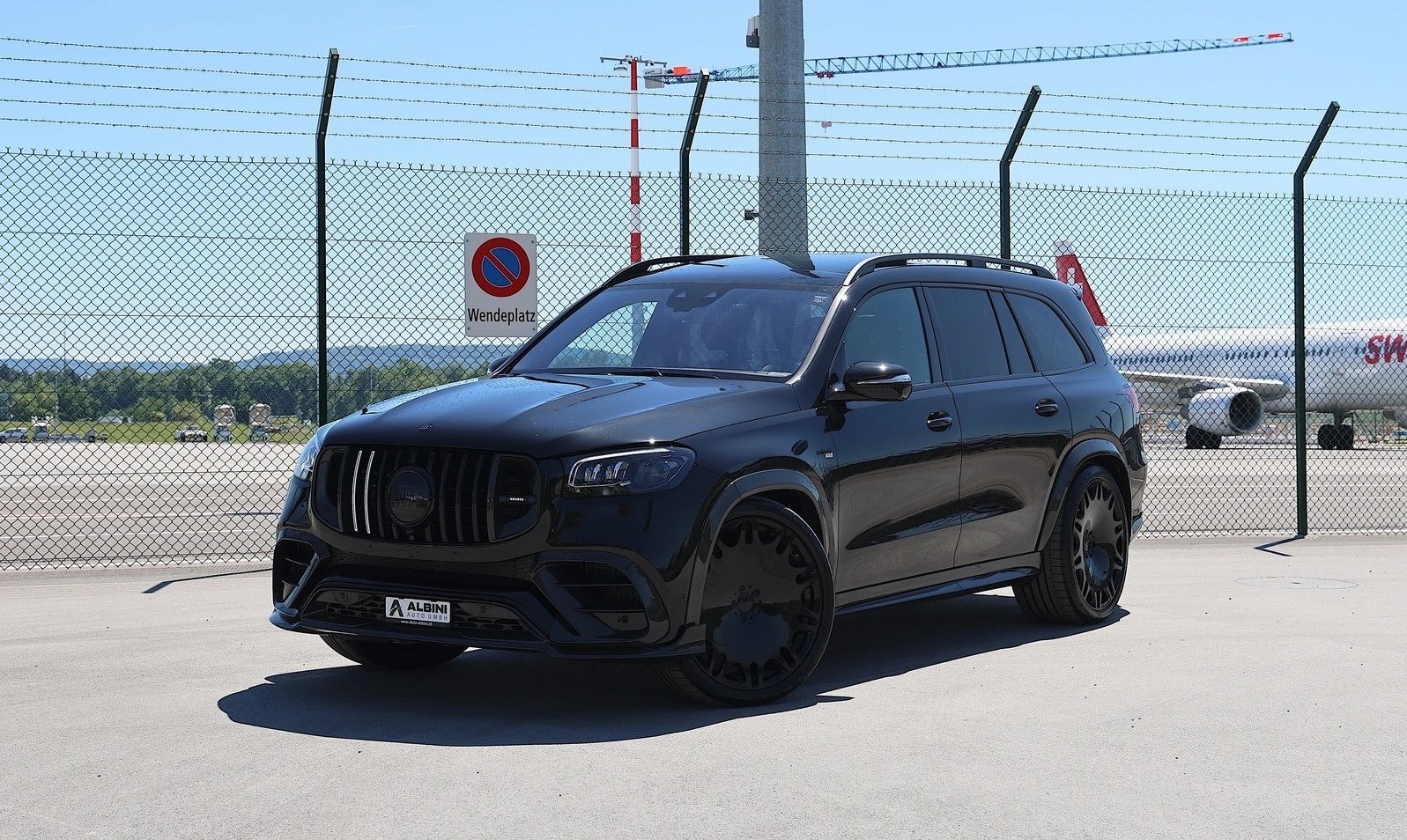 MERCEDES-BENZ BRABUS GLS 900 Superblack