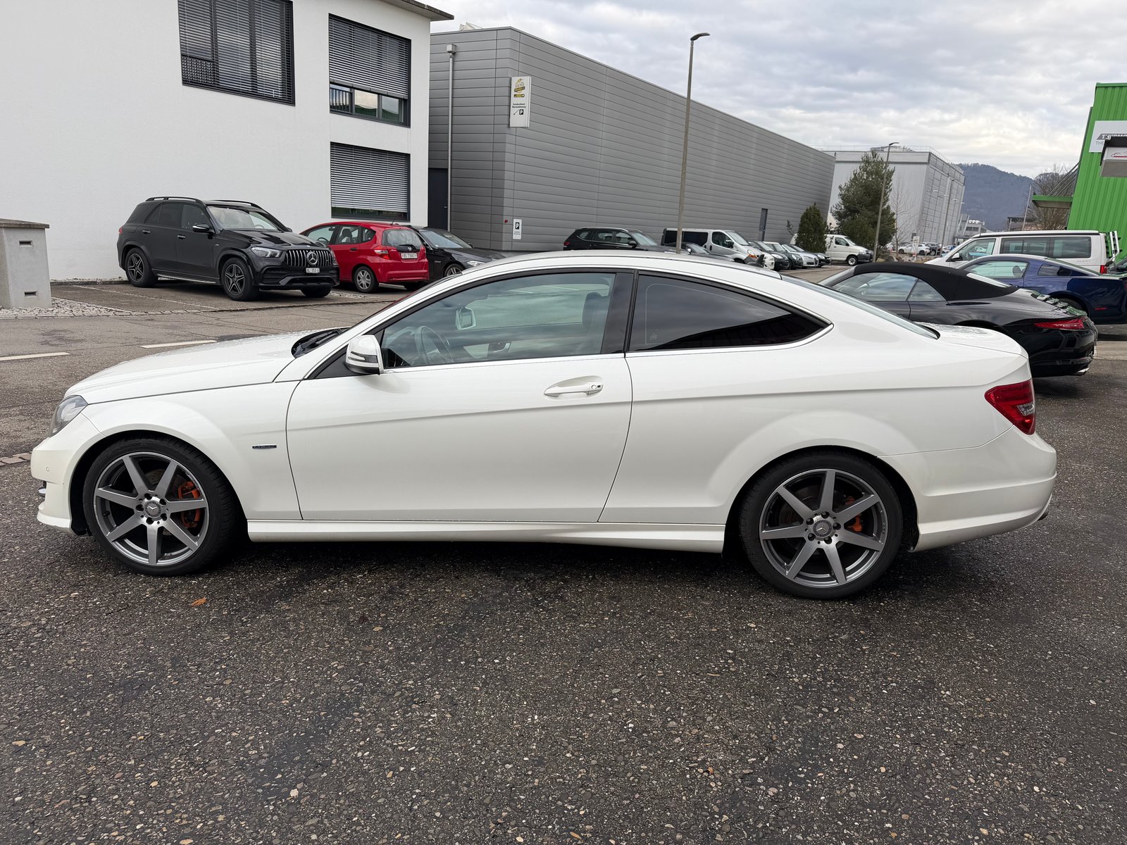 MERCEDES-BENZ C 180 Coupé MyStar 7G-Tronic, Benzin, Occasion / Gebraucht, Automatik - 6